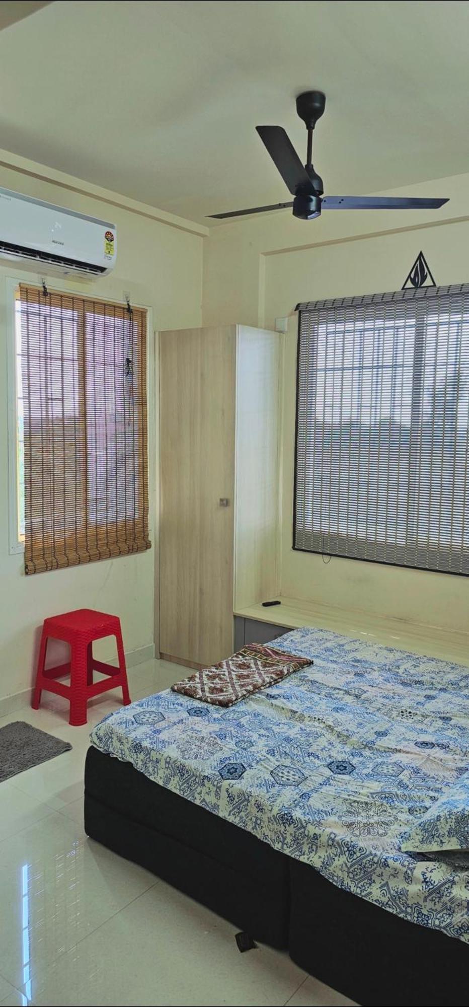 Apartment Lausdeo1 Self Checkin 2bhk Ac Corner Flat Floor *